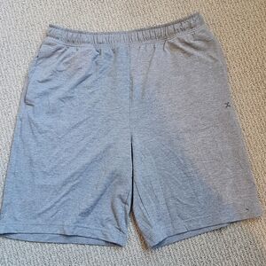 Xersion Light Gray Athletic Men's Shorts